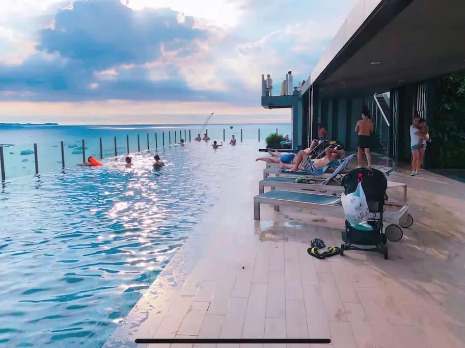 Sea View & Infinity Pool Best Of パッタヤー エクステリア 写真