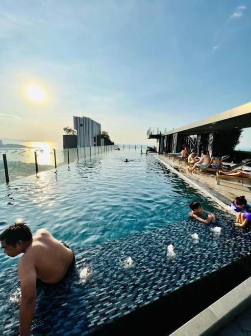 Sea View & Infinity Pool Best Of パッタヤー エクステリア 写真